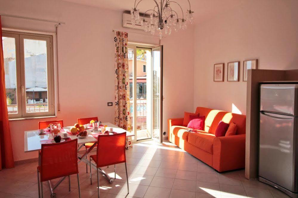 Taonasi Taormina Apartments Ngoại thất bức ảnh